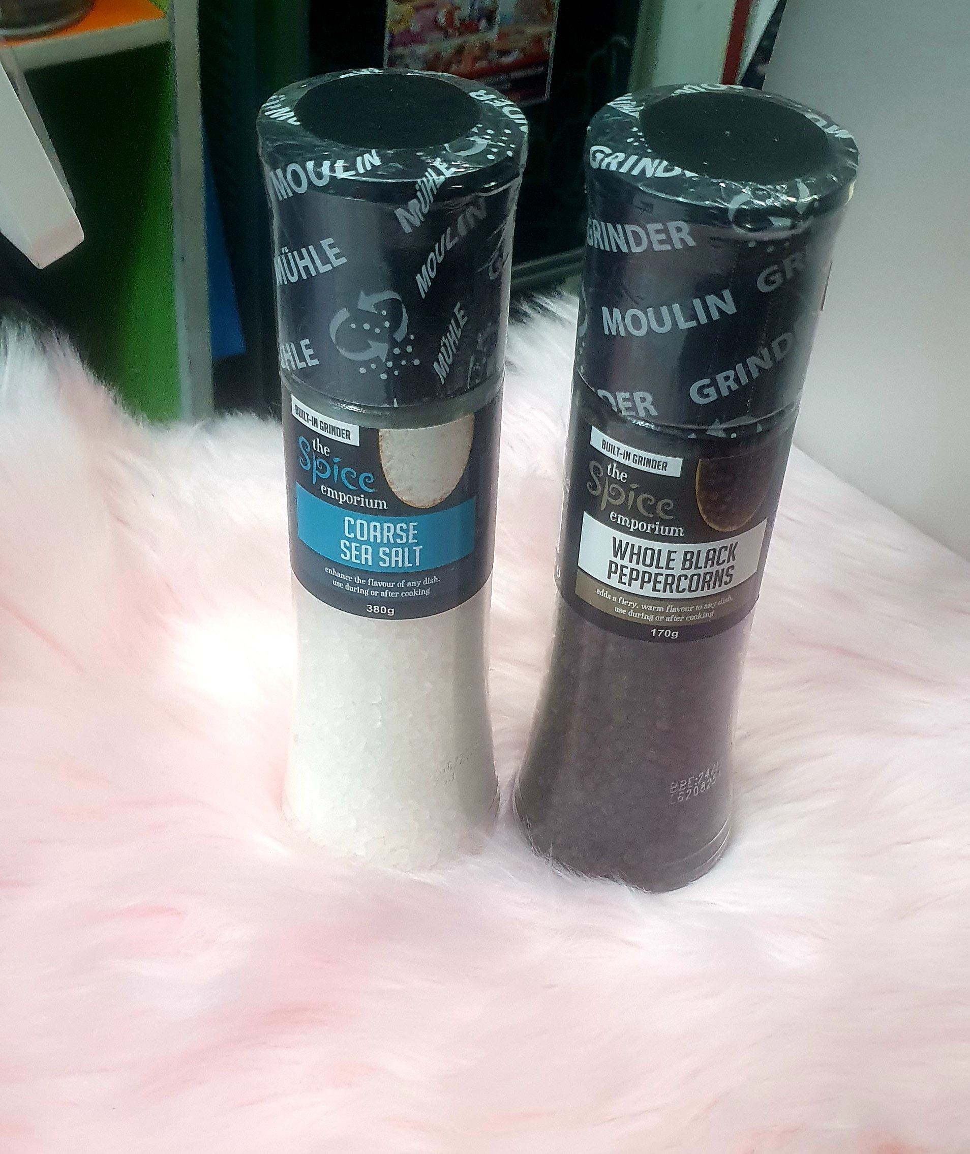 The Spice Emporium Coarse Sea Salt with Grinder – Premium Seasoning Salt - Image 4